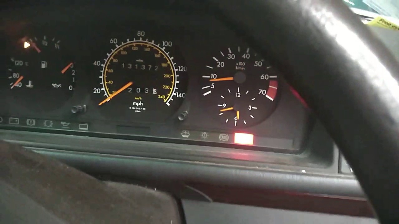 V-839 ДВС (Двигатель) Mercedes W124 1995 2.0i 111.940