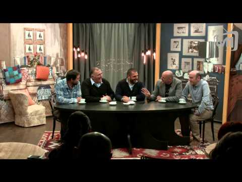 სტუმრად კაცებთან 01