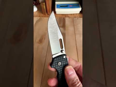 Demko AD20.5 with BGM Regrind and Karbadize Micarta Scales