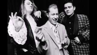 Watch Reverend Horton Heat It Hurts Your Daddy Bad video