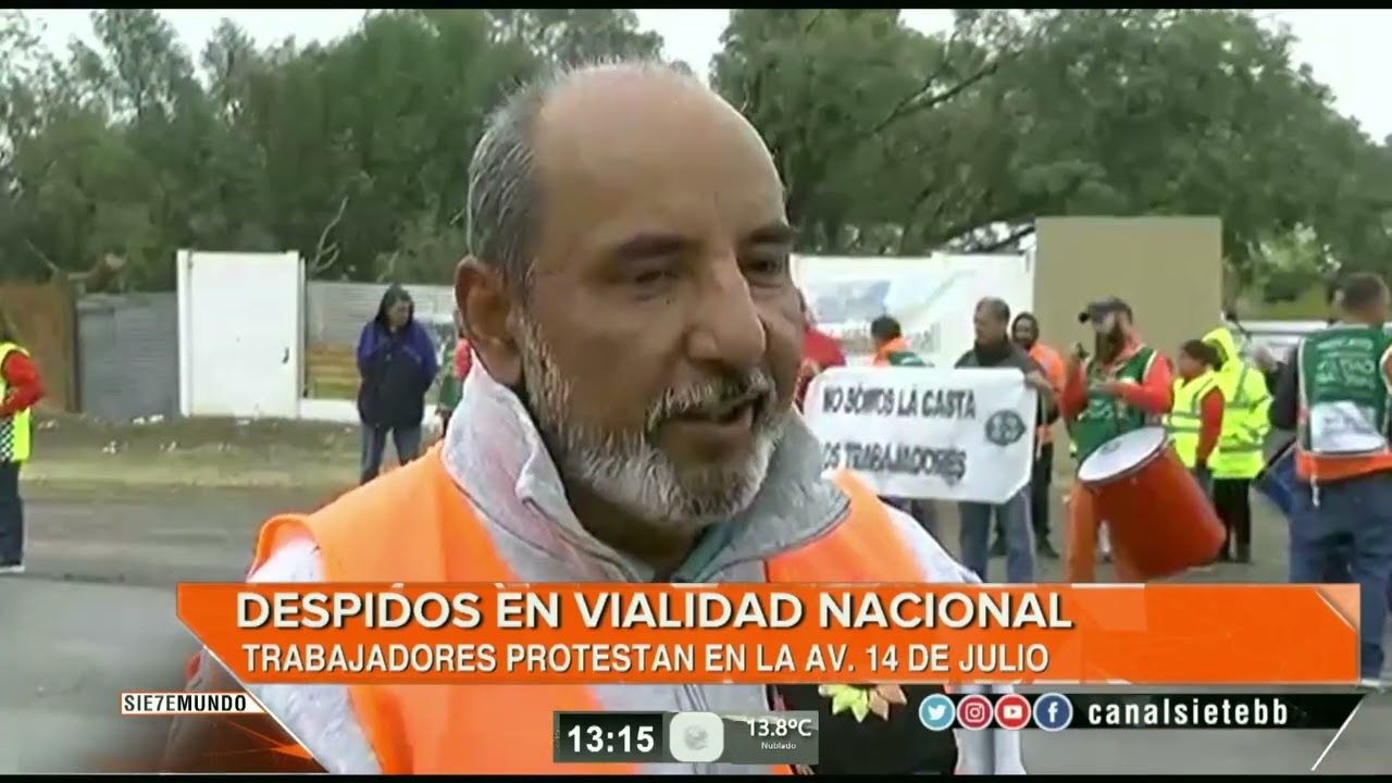 Trabajadores de Vialidad Nacional protestan en Av. 14 de Julio por los despidos