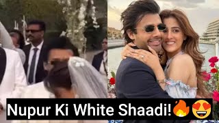 Nupur Sanon Ki White Christian Shaadi Kriti Emotional, Disha-Mouni Glam Look