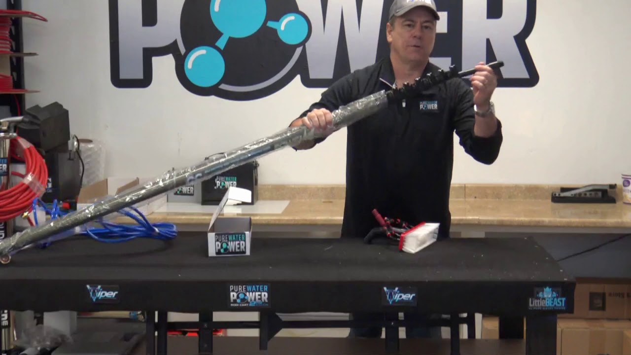 Waterfed Pole Assembly