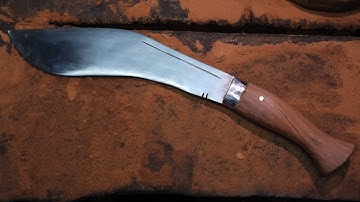 Forging A Razor-Sharp Kukri Knife Out of Leaf Spring || Machetes