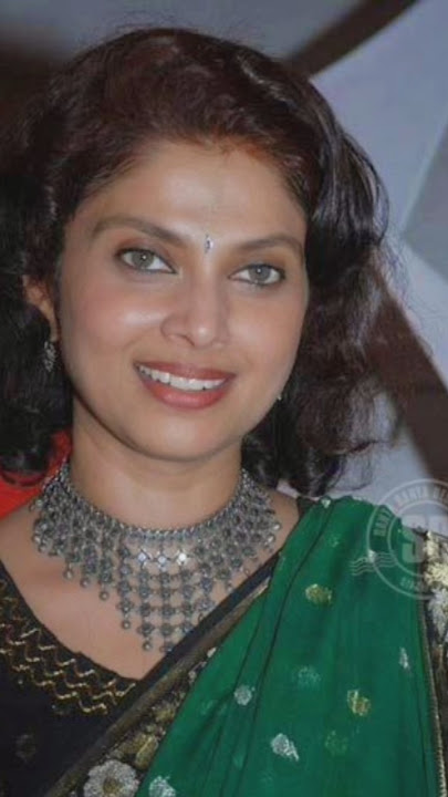 # varsha usgaonkar | Mala Pariche Pankh Milale ❤️❤️💙💙# Anuradha Paudwal songs💫💫💫💫🌹💋😍