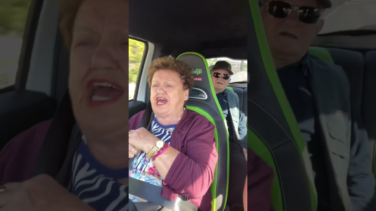 NONNA MARIA - La mattina parte con il TURBO 😂🐊😂