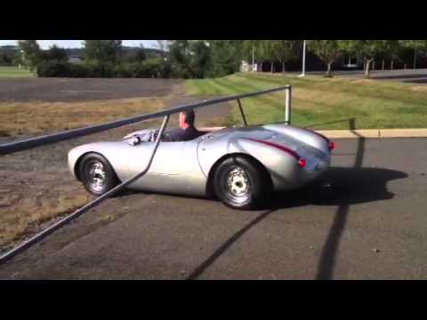 550 Spyder Drives Under A Low Gate