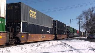 UP 8401 & 4490 Leads a Stack West, West Chicago, IL
