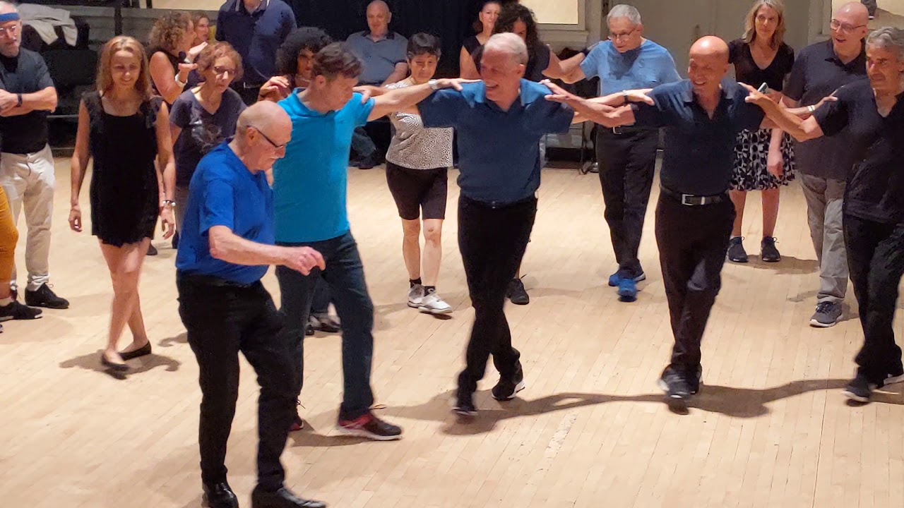 Danny Uziel dancing χασάπικο (Hasapiko) on his 86th Birthday