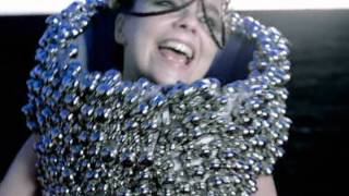 Bjork - Who Is It official video