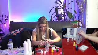 Aroxby... Insinuaciones