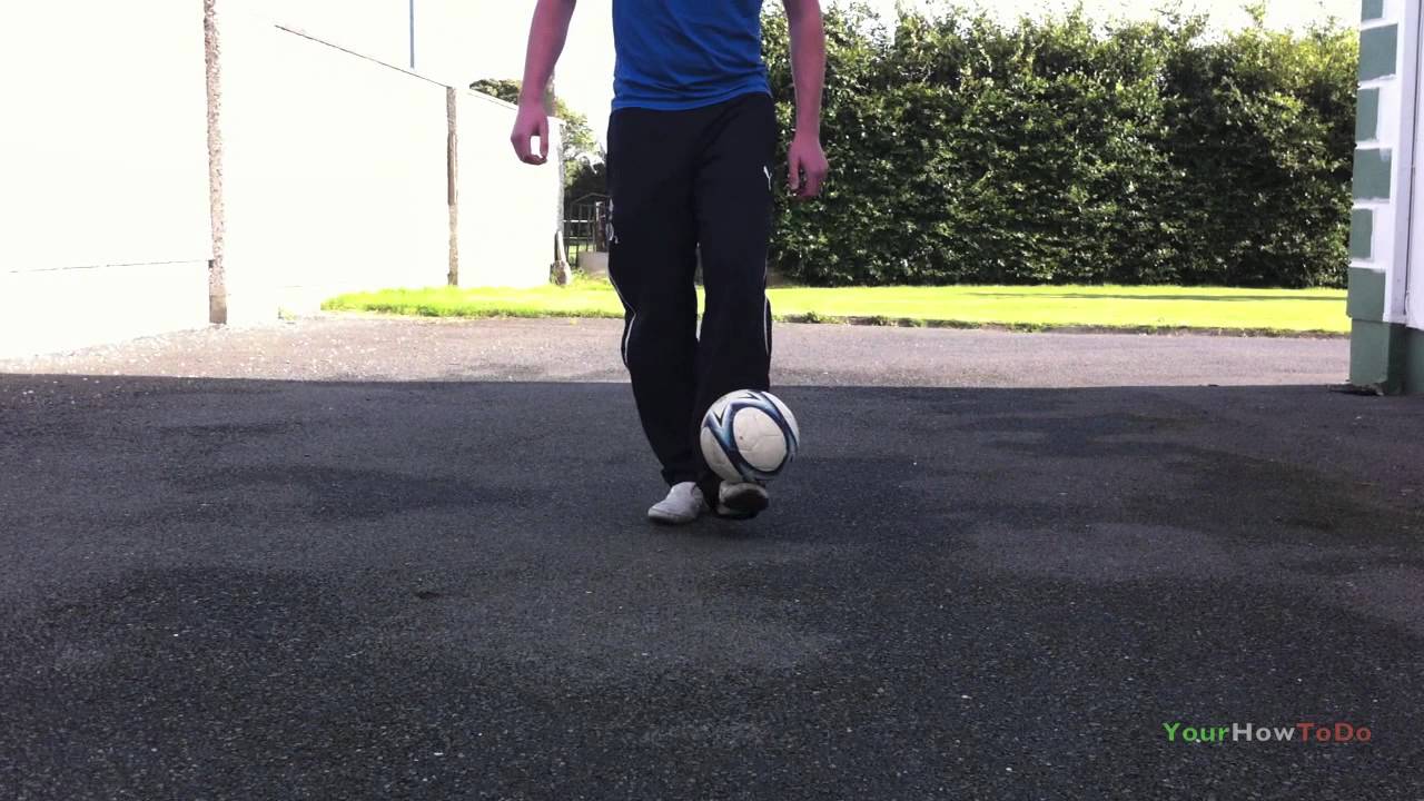 ATW Knee Catch ATW (Tutorial) Freestyle Football YouTube