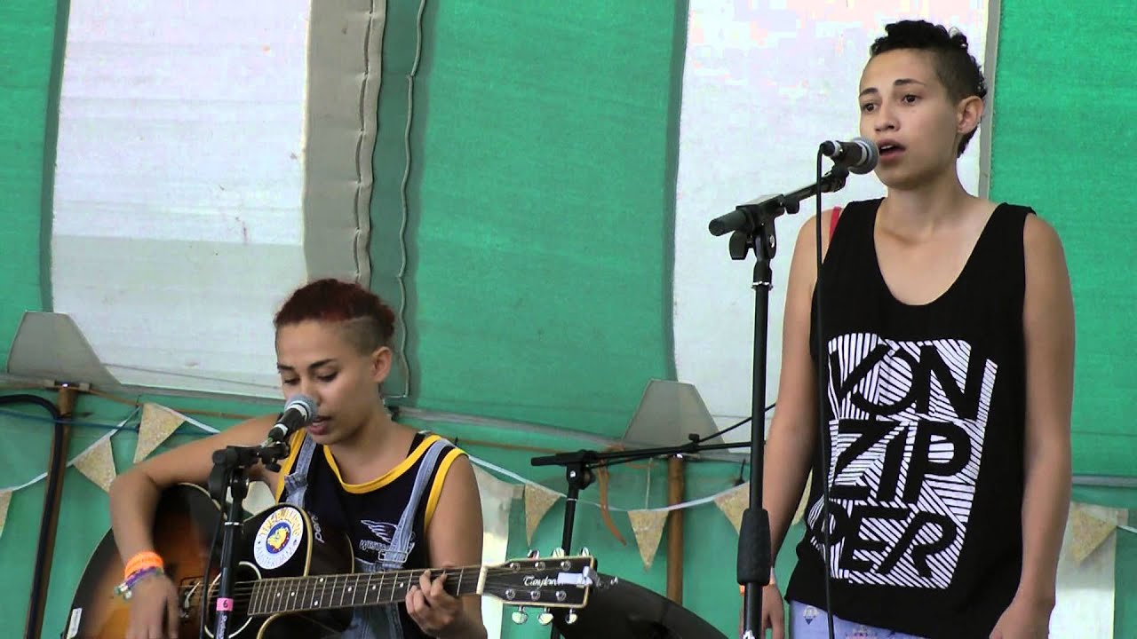 Xylaroo - 'L'Chaim Habibi' - Live At Smugglers Festival 2013