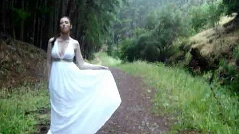 "Behind the Scenes" at a Fashion Shoot: "Timeless ...