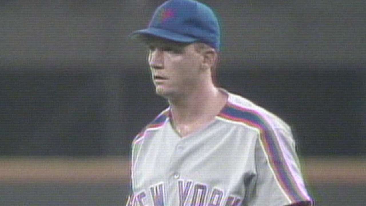 David Cone throws immaculate inning in 5th against Reds
