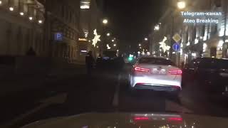 Автозак с Навальным заглох