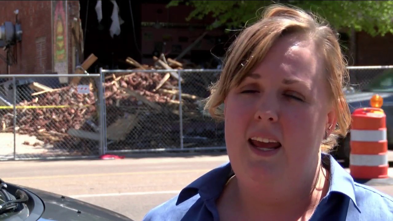 Demolition stalled on collapsed downtown building - YouTube