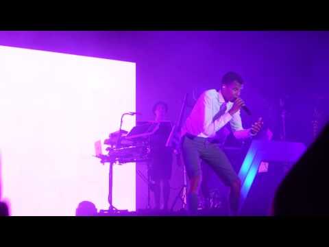 Stromae - Alors