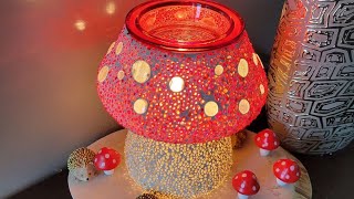 🍄‍🟫 SCENTSY Cute As A Button Warmer