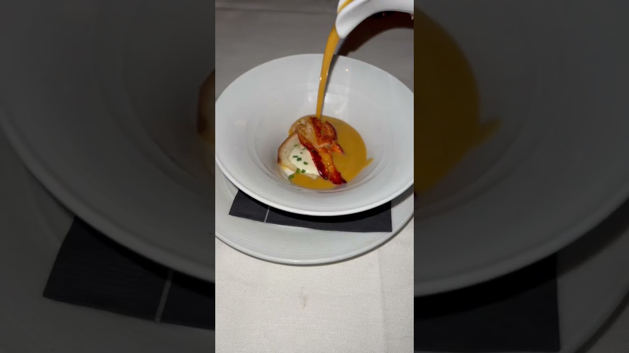 🦞Would you spend  $104 on a Lobster? 📍 Eddie V's Prime Seafood 