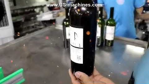 Automatic double label heads red wine bottle body neck 2 time labeling machine