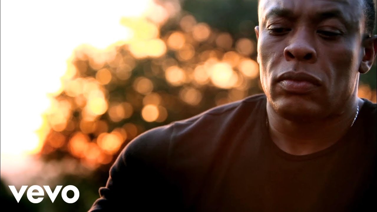 Dr. Dre – I Need A Doctor (Explicit) ft. Eminem, Skylar Grey