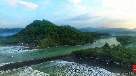 Pesona Pantai Suwuk Kebumen  Video Aerial