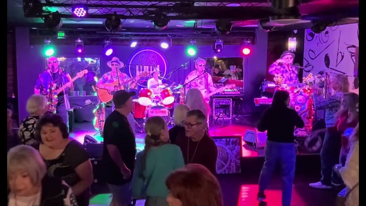 Boomers 12-28-25 88L 1st set