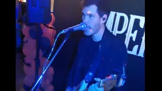 Pumped Up Kicks - Foster The People (live looping cover)