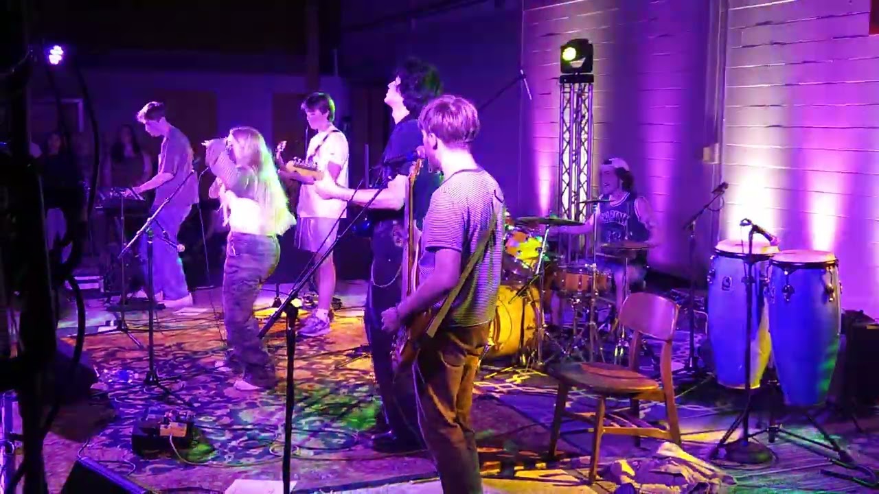 Moss Creek - Gimme! Gimme! Gimme!