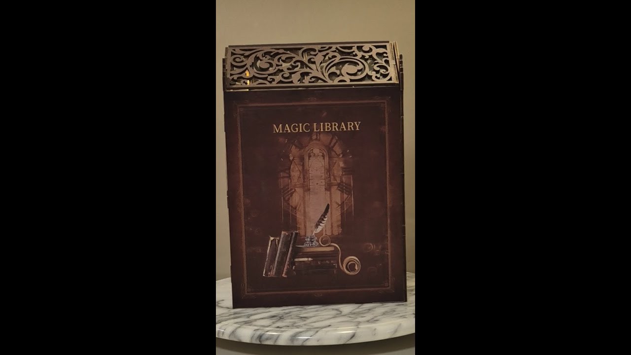 Book Nook: Magic Library - Team Loonicorn