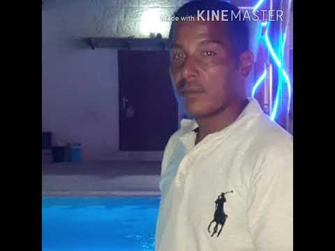 ميحد حمد رمتني من عيونك بندقيه