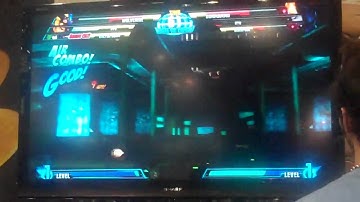 NY Comic Con Marvel Vs Capcom 3 Match 14 (? vs MegamanSteve)