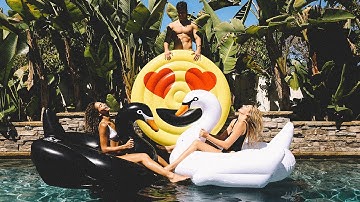 Floatie Kings Good Summer Vibes