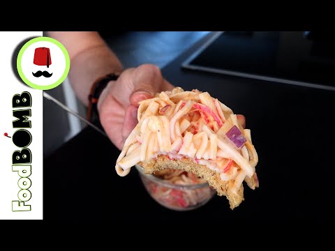 Video: Snow Queen-salade Met Krabsticks En Ham: Een Stapsgewijs Recept Met Foto's En Video's