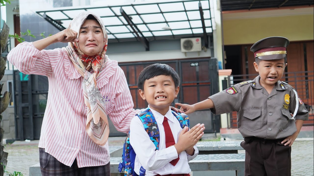 DRAMA ANAK BOLOS SEKOLAH DIBAWA PULANG KE RUMAH OLEH POLISI - Davino Vlog