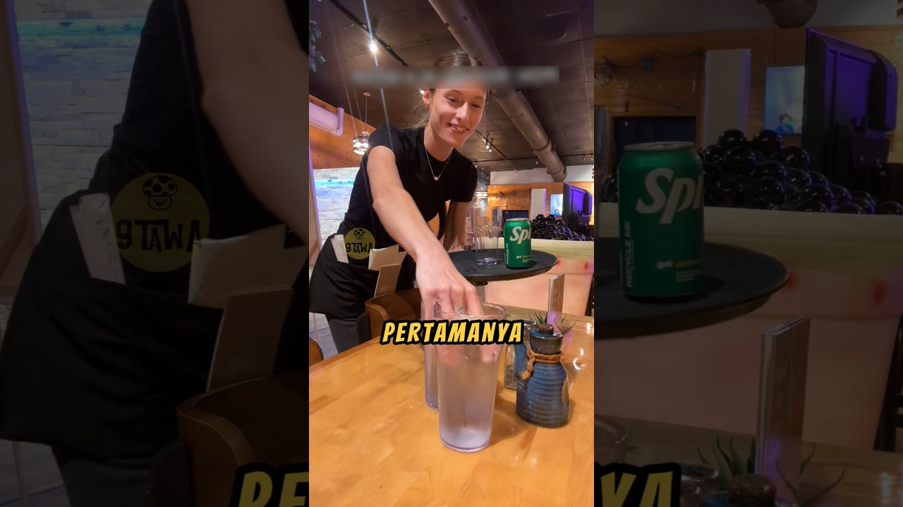 Hari PERTAMA Kerja Sebagai PELAYAN‼️🤡#lucu #komedi #videoviral