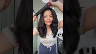 Tiktok Viral Revlon One Step Blowout Curls! 😱 screenshot 3