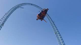 Goosey takes on Dive Devil @ Six Flags Magic Mountain