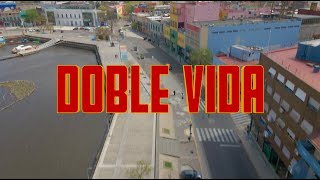 Adrian y Los Dados Negros - DOBLE VIDA (Video Oficial) chords