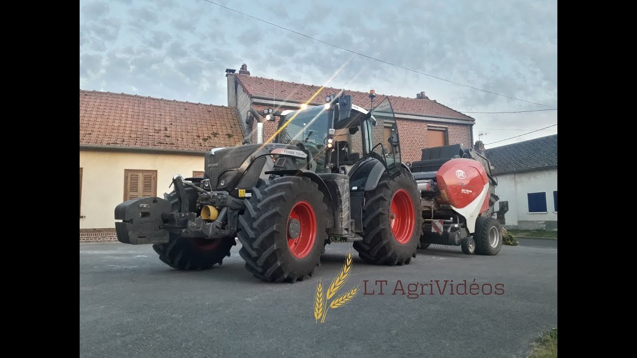 FENDT 720 BLACK BEAUTY ET LELY WELGER AU PRESSAGE DE PAILLE | LT AgriVidéos