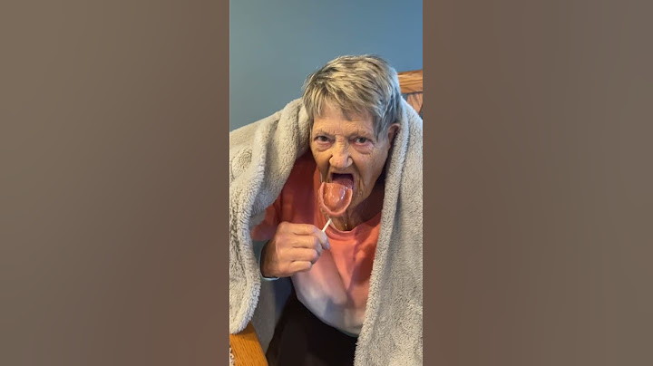 Candy Takes Out Grandma's Teeth || ViralHog