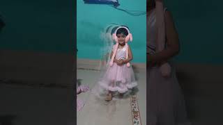 saraga pari te ଆମ ଘରର ପରୀ//Keshukhushirishi #keshu #cutebaby #twinsbaby