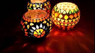 モザイクランプキャンドルライト ティーキャンドルなどを入れて