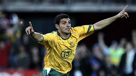 John Aloisi Winning Penalty v Uruguay (Sydney 2005)