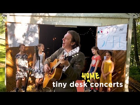 Hamilton Leithauser & Family: Tiny Desk (Home) Concert