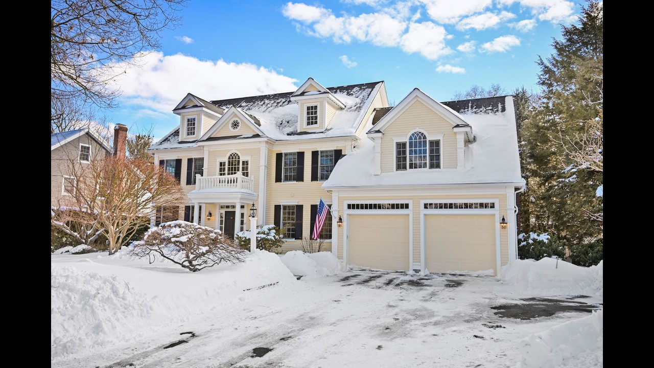 57 Colony Road, Lexington