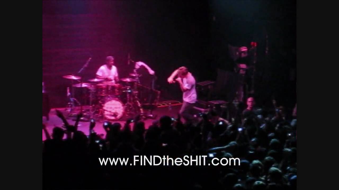 Asher Roth - I Love College LIVE @ 930 Club [August 5th, 2009]