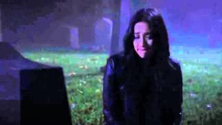 Pretty Little Liars - Emily Visits Her Father's Grave - 6x12 