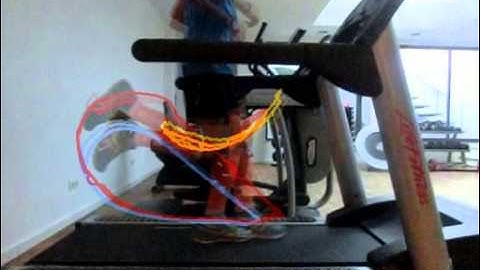 Foot & Knee track Analysis with Kinovea Running 16 km/h vs 22 km/h